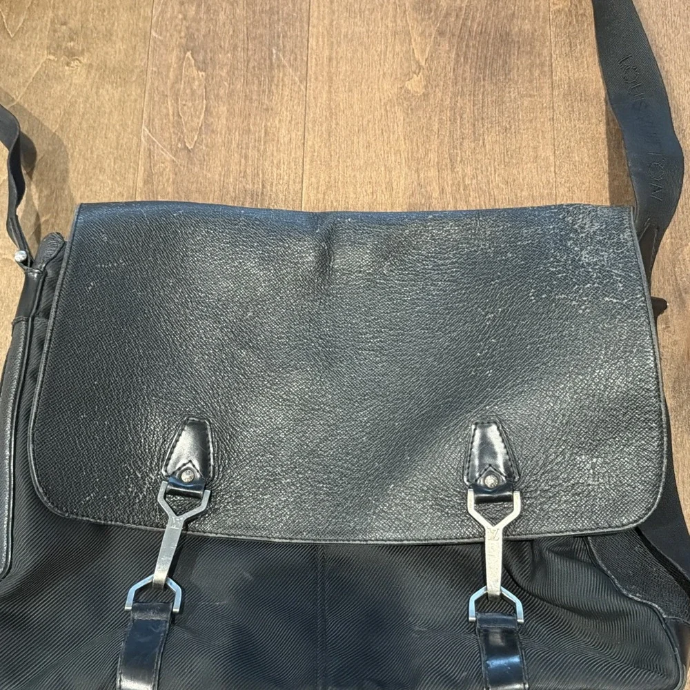 Louis Vuitton elevate your